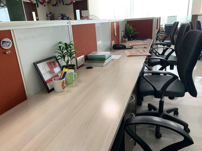  Office Space 1850 Sq.ft. for Rent in Vashi, Navi Mumbai