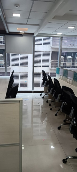  Office Space 1328 Sq.ft. for Rent in Vashi, Navi Mumbai