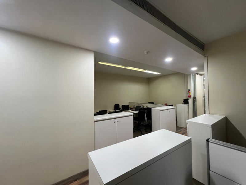  Office Space 3800 Sq.ft. for Rent in Vashi, Navi Mumbai