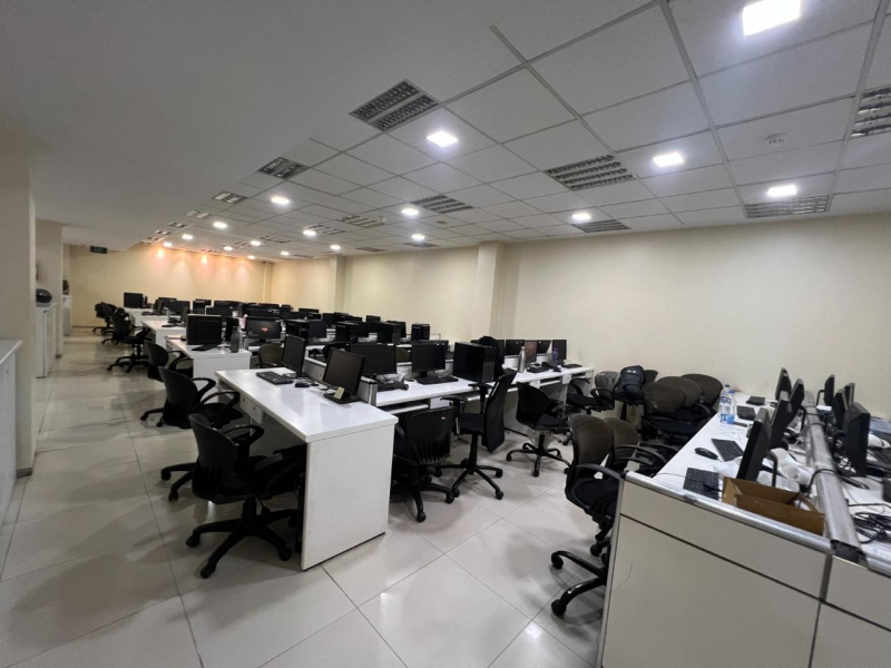  Office Space 5200 Sq.ft. for Rent in Belapur, Navi Mumbai