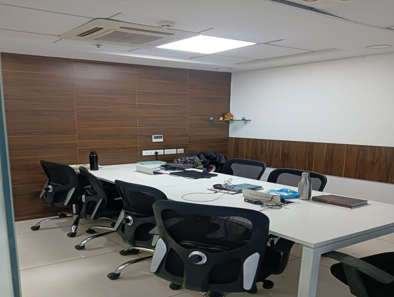  Office Space 1500 Sq.ft. for Rent in Mahape, Navi Mumbai