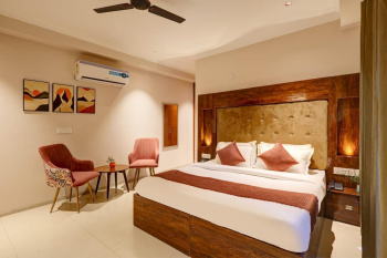 10.0 BHK Guest House for Rent in Sector 52, Gurgaon