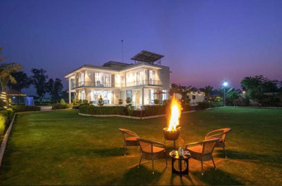 5 BHK Farm House 6100 Sq. Yards for Sale in Sohna, Gurgaon