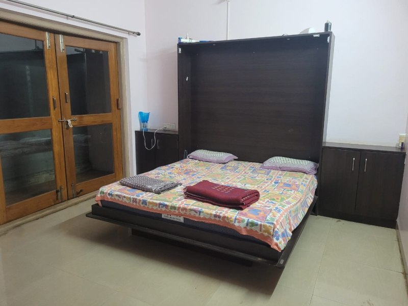  2400 Sq.ft. Penthouse for Sale in Keshwapur, Hubli