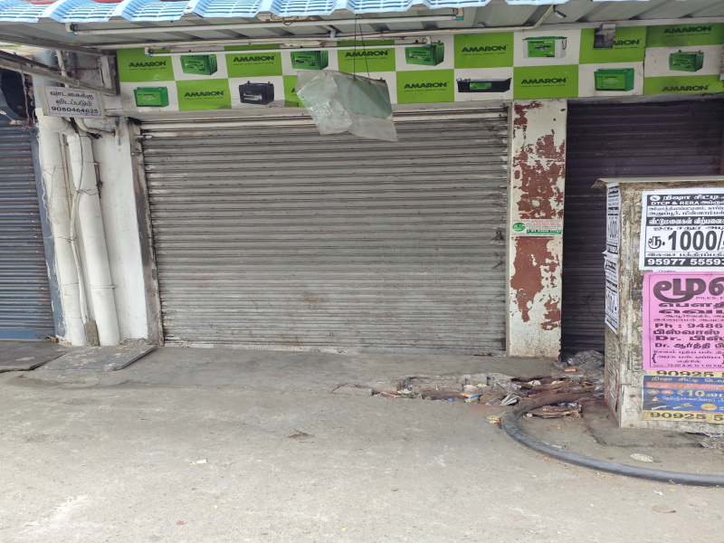  Commercial Shop 350 Sq.ft. for Rent in Five Roads, Salem