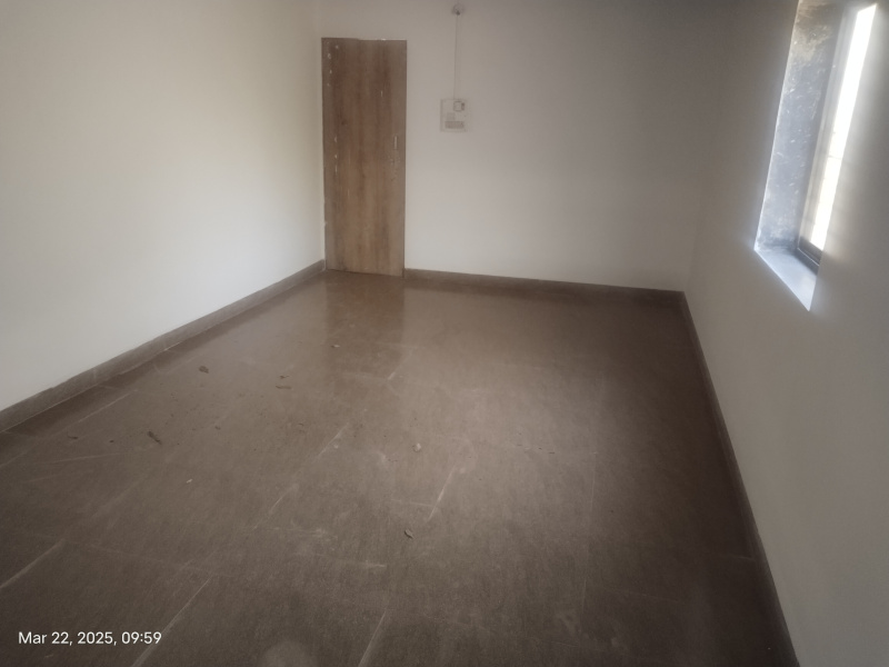  Commercial Shop 300 Sq.ft. for Rent in Mahad, Raigad