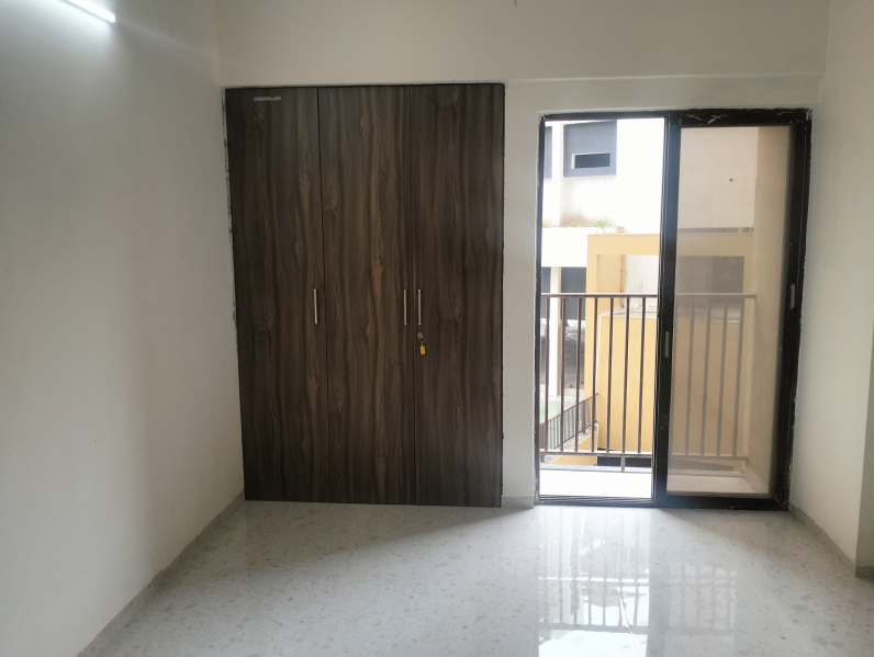 2 BHK Apartment 1000 Sq.ft. for Rent in Chala, Vapi