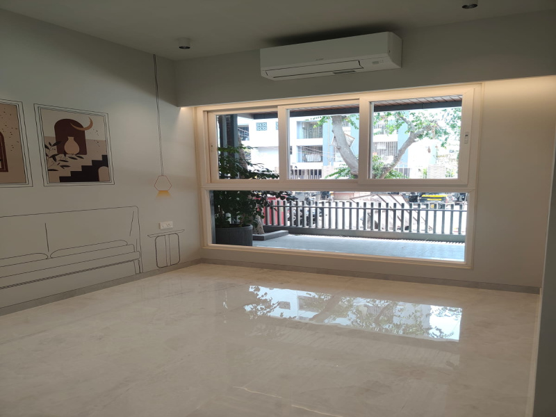2 BHK 820 Sq.ft. Apartment for Sale in Bandra East, Mumbai