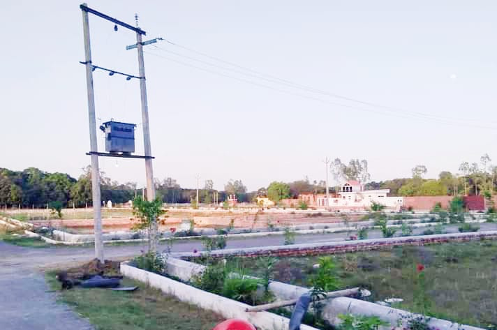  Residential Plot 1000 Sq.ft. for Sale in Mohan Road, Lucknow