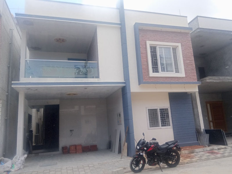 3 BHK House 2600 Sq.ft. for Rent in Budigere Cross, Bangalore