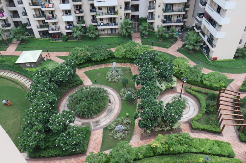 3 BHK Residential Apartment 1600 Sq.ft. for Sale in Sector 128 Noida