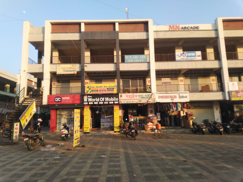  Commercial Shop 275 Sq.ft. for Rent in Bakrol, Ahmedabad