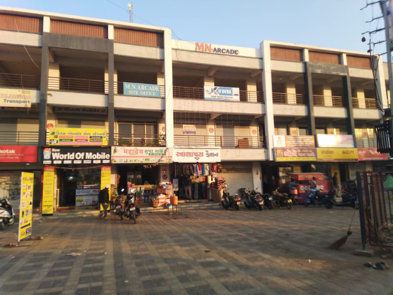  Commercial Shop 275 Sq.ft. for Rent in Bakrol, Ahmedabad