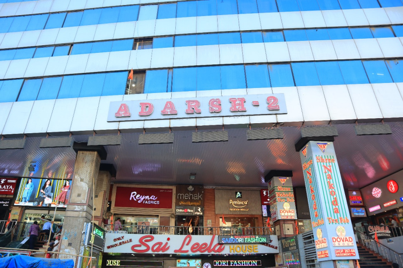  Office Space 679 Sq.ft. for Sale in Ring Road, Surat