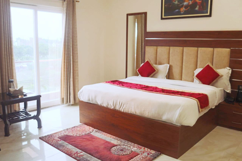  Guest House 240 Sq.ft. for Sale in Chhatikara Road, Vrindavan