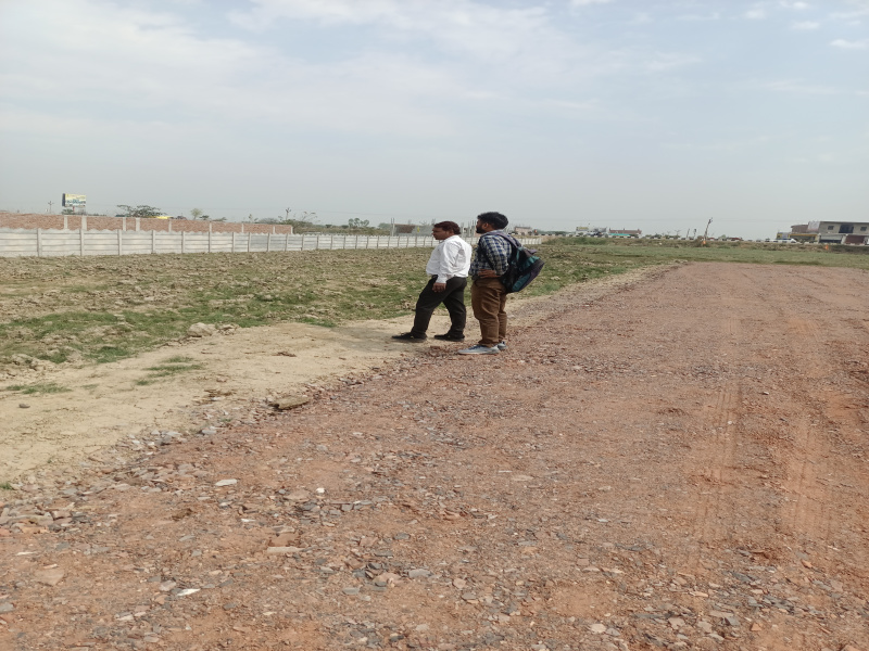  Commercial Land 1190 Sq. Yards for Sale in Chhata, Mathura