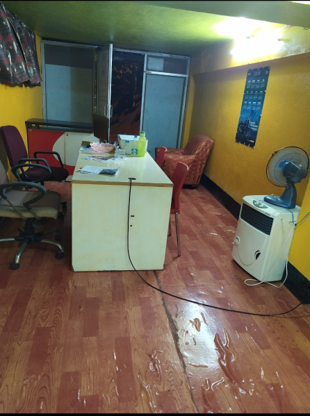 Office Space 290 Sq.ft. for Sale in Parnashree, Kolkata