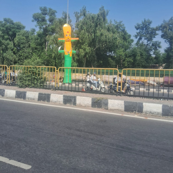  Commercial Land 140 Sq. Yards for Sale in Tonk Road, Jaipur