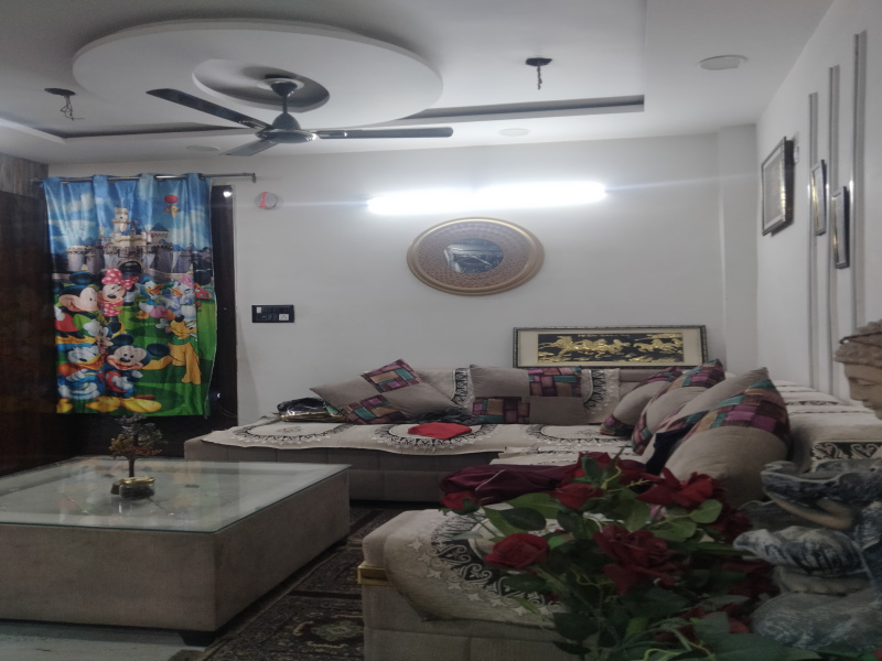 3 BHK 100 Sq.ft. Builder Floor for Sale in Uttam Nagar, Delhi