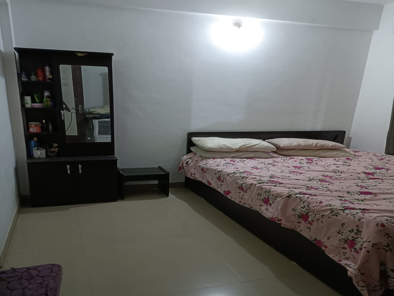 2 BHK Apartment 1050 Sq.ft. for Rent in Dhanori, Pune