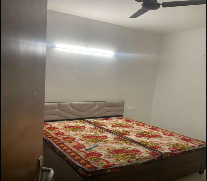 2 BHK Builder Floor 916 Sq.ft. for Sale in Gazipur, Zirakpur