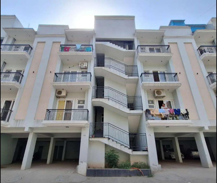 3 BHK Apartment 990 Sq.ft. for Sale in Patiala Road, Zirakpur