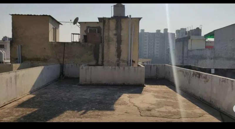 3 BHK Apartment 1700 Sq.ft. for Sale in VIP Road, Zirakpur