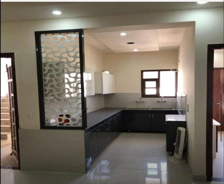 3 BHK Builder Floor 1000 Sq.ft. for Sale in Old Ambala Road, Dhakoli, Zirakpur