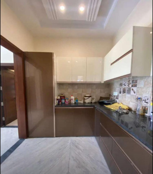 4.5 BHK Villa for Sale in Gazipur Road, Zirakpur