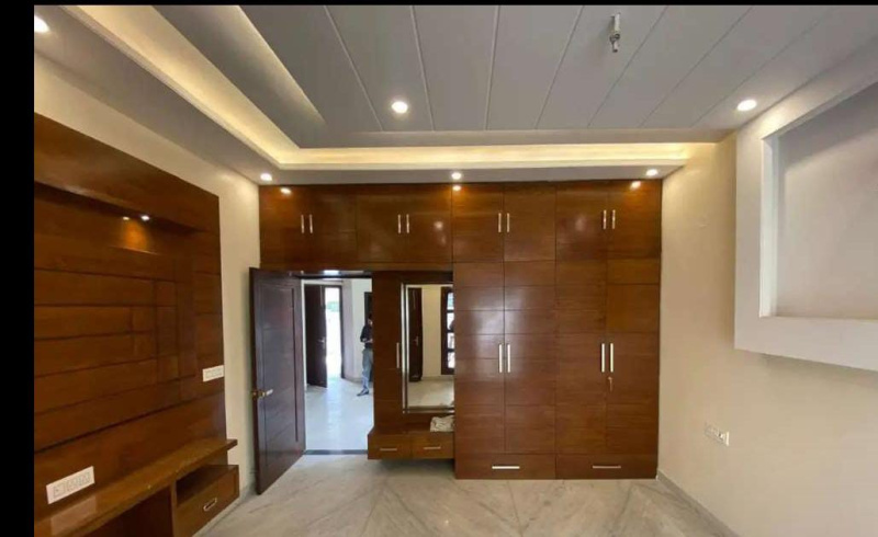 4.5 BHK 1100 Sq.ft. Villa for Sale in Gazipur Road, Zirakpur