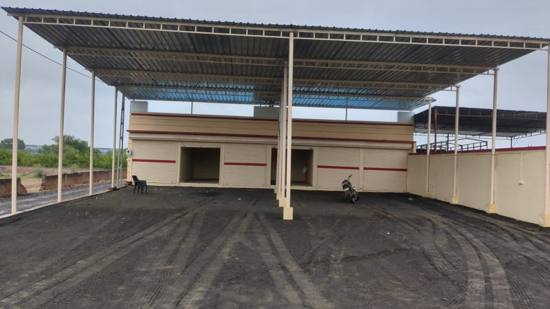  Commercial Land 10000 Sq.ft. for Rent in Main Road, Anand