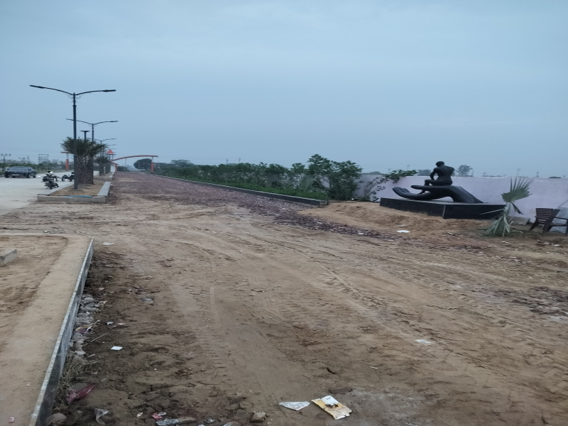  999 Sq.ft. Residential Plot for Sale in Jait, Vrindavan