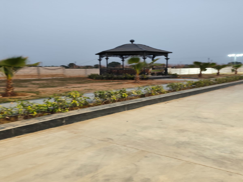  891 Sq.ft. Residential Plot for Sale in Chhatikara, Vrindavan