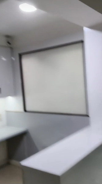  1400 Sq.ft. Office Space for Sale in Gyan Khand 1, Indirapuram, Ghaziabad