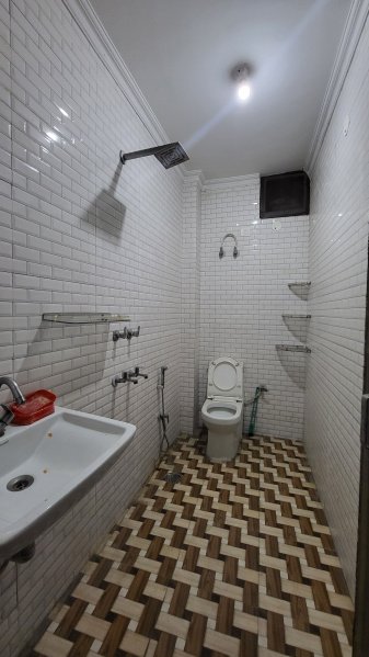 1 BHK 500 Sq.ft. Builder Floor for Rent in Chattarpur, Delhi
