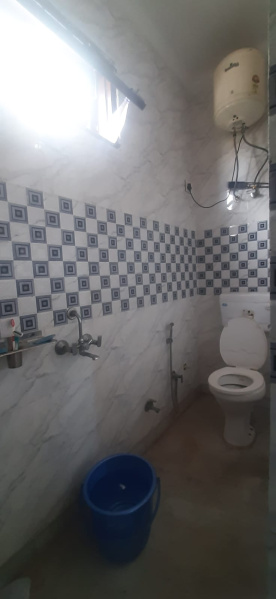 2 BHK 800 Sq.ft. Builder Floor for Rent in Chattarpur, Delhi