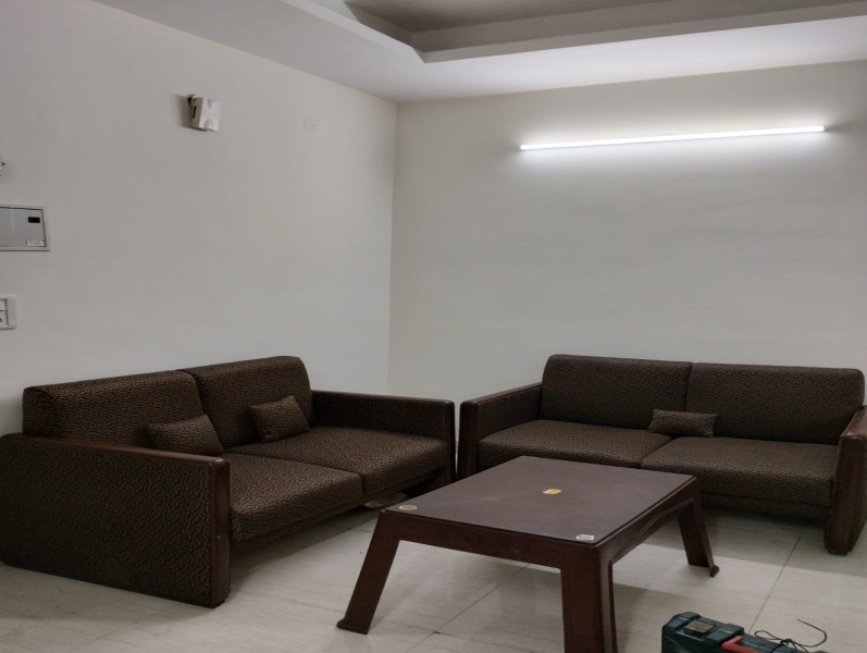 1 BHK 400 Sq.ft. Builder Floor for Rent in Chattarpur, Delhi