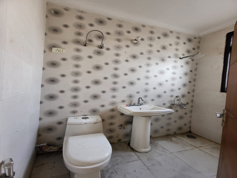 2 BHK 900 Sq.ft. Builder Floor for Rent in Chattarpur, Delhi