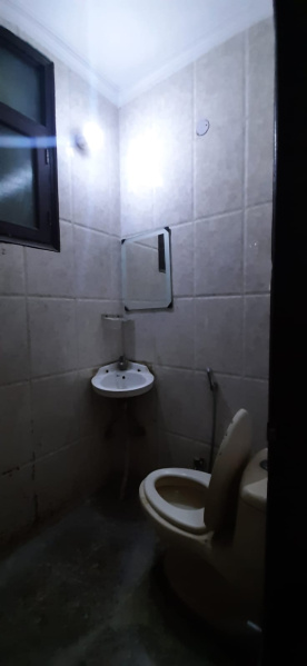 2 BHK 900 Sq.ft. Builder Floor for Rent in Block A1, Chattarpur, Delhi