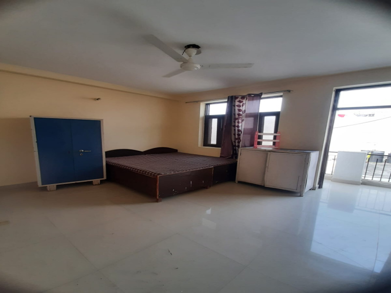 1 BHK 350 Sq.ft. Builder Floor for Rent in Chattarpur, Delhi