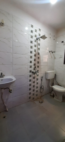 2 BHK 400 Sq.ft. Builder Floor for Rent in Chattarpur, Delhi