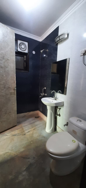 2 BHK 800 Sq.ft. Builder Floor for Rent in Chattarpur, Delhi