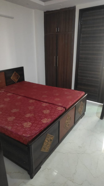 1 BHK 400 Sq.ft. Builder Floor for Rent in Chattarpur, Delhi