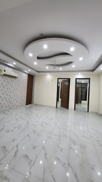 4 BHK 18000 Sq.ft. Builder Floor for Rent in Chattarpur Enclave I, Delhi