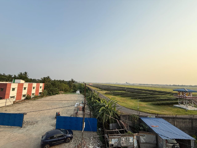  Residential Plot 2000 Sq.ft. for Sale in Airport Road, Kolkata