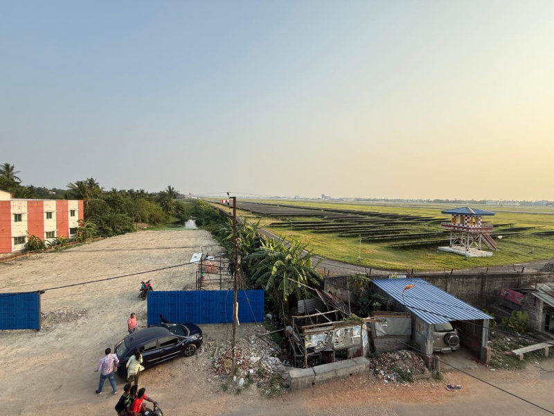  Residential Plot 2000 Sq.ft. for Sale in Airport Road, Kolkata