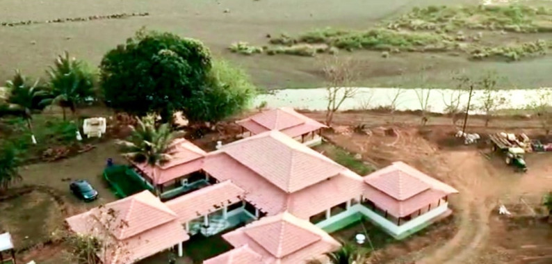 6 BHK 6500 Sq.ft. Villa for Sale in Mandrem, North Goa, 