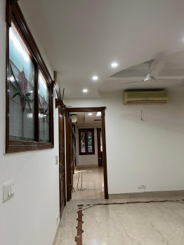 3 BHK Builder Floor for Sale in Block B, Safdarjung Enclave, Delhi