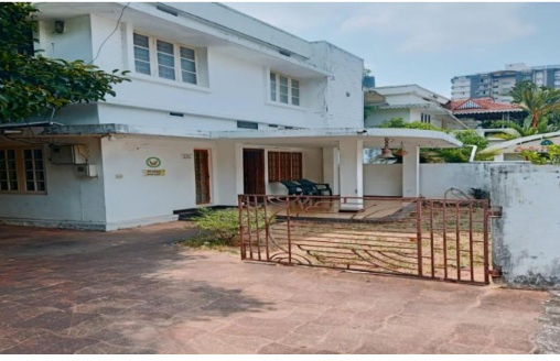 3.5 BHK 10 Cent House for Sale in Aluva, Ernakulam