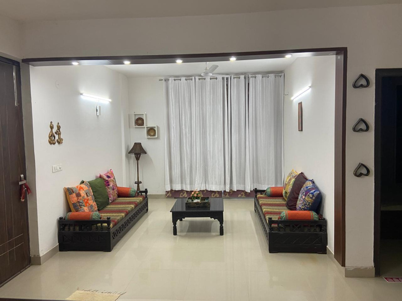 3 BHK 1575 Sq.ft. Apartment for Sale in Amar Shaheed Path, Lucknow